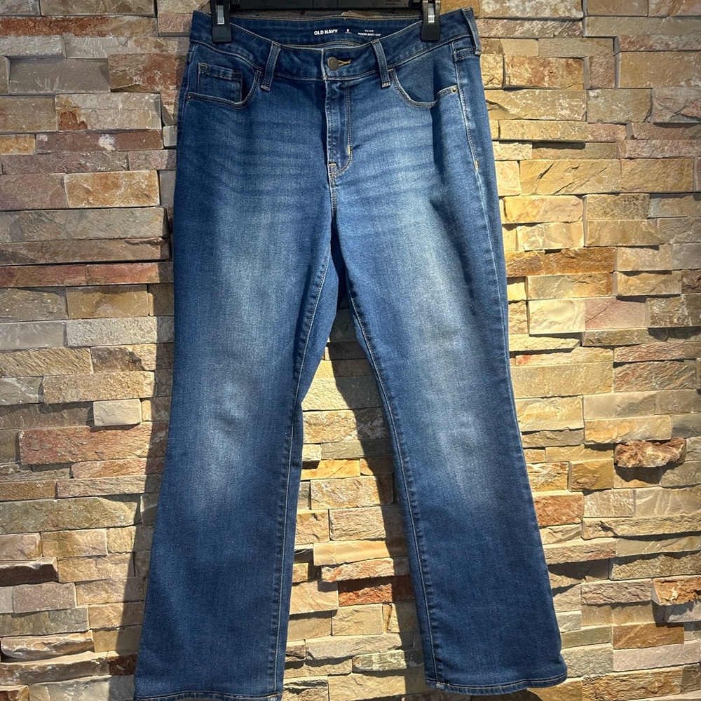 Women Blue Mid-rise Boot-cut Short Length Jeans